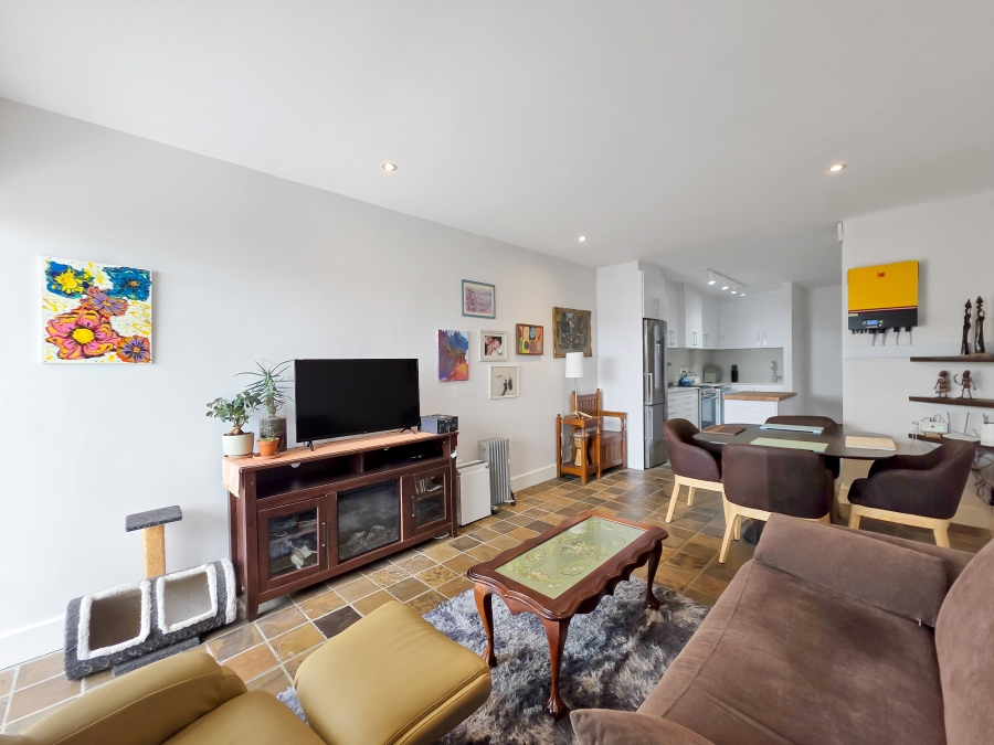 2 Bedroom Property for Sale in Three Anchor Bay Western Cape